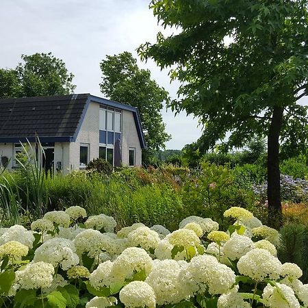 B&B Bovenweg 雷嫩 外观 照片