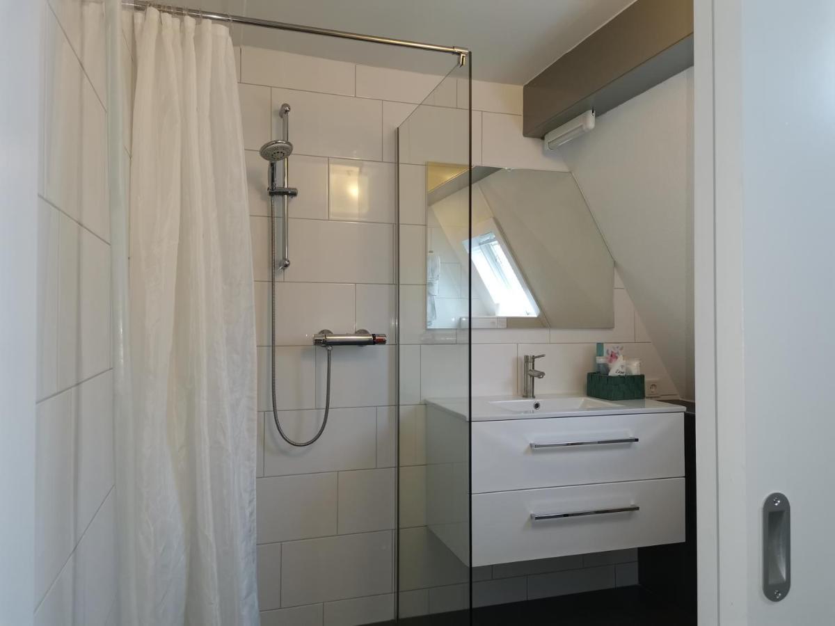 B&B Bovenweg 雷嫩 外观 照片