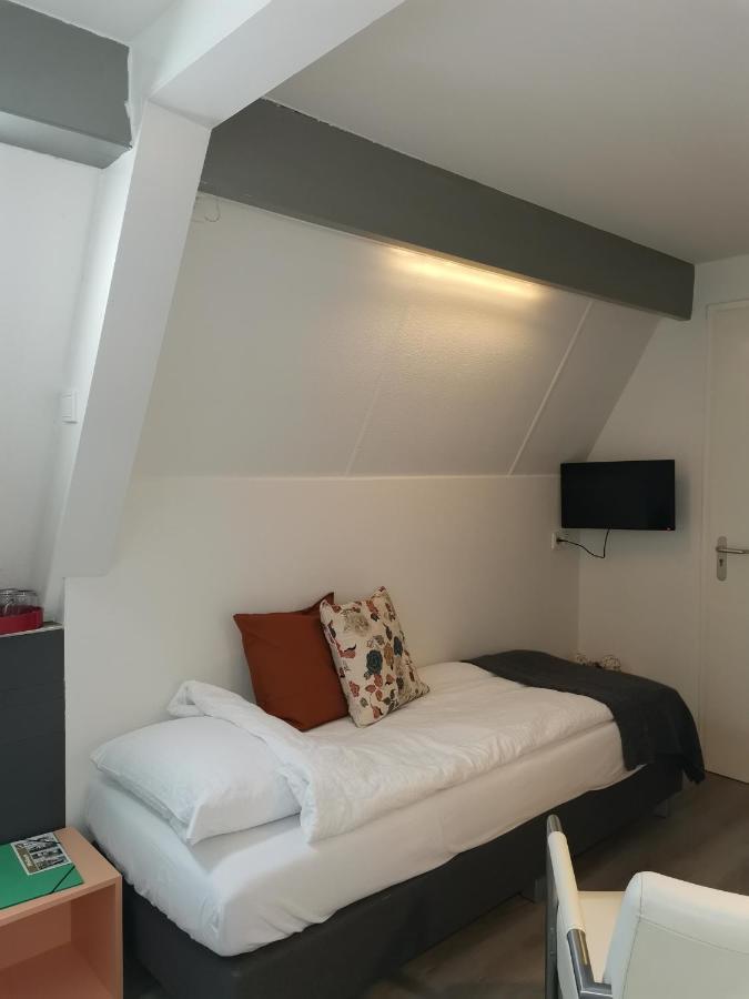 B&B Bovenweg 雷嫩 外观 照片
