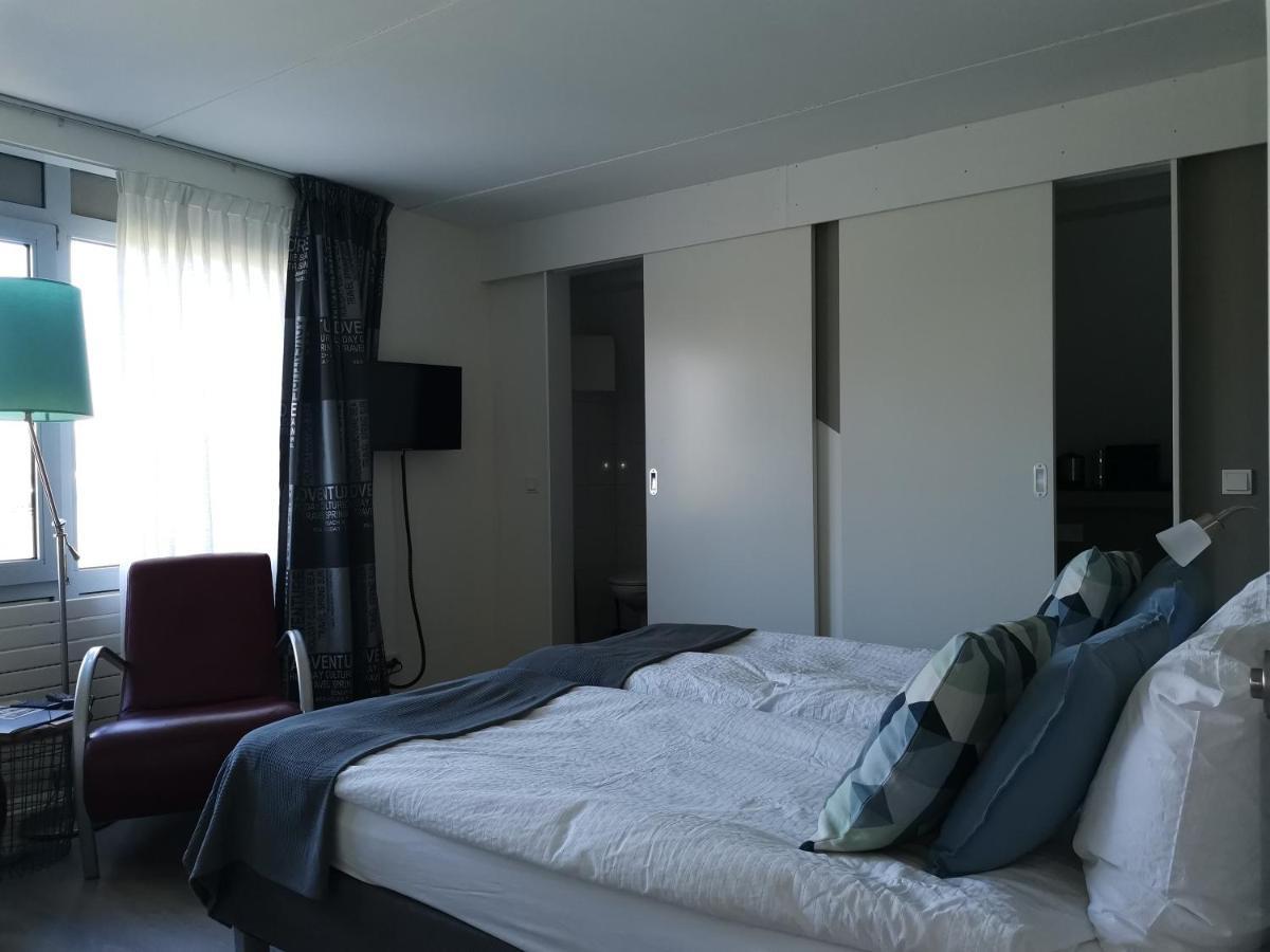 B&B Bovenweg 雷嫩 外观 照片