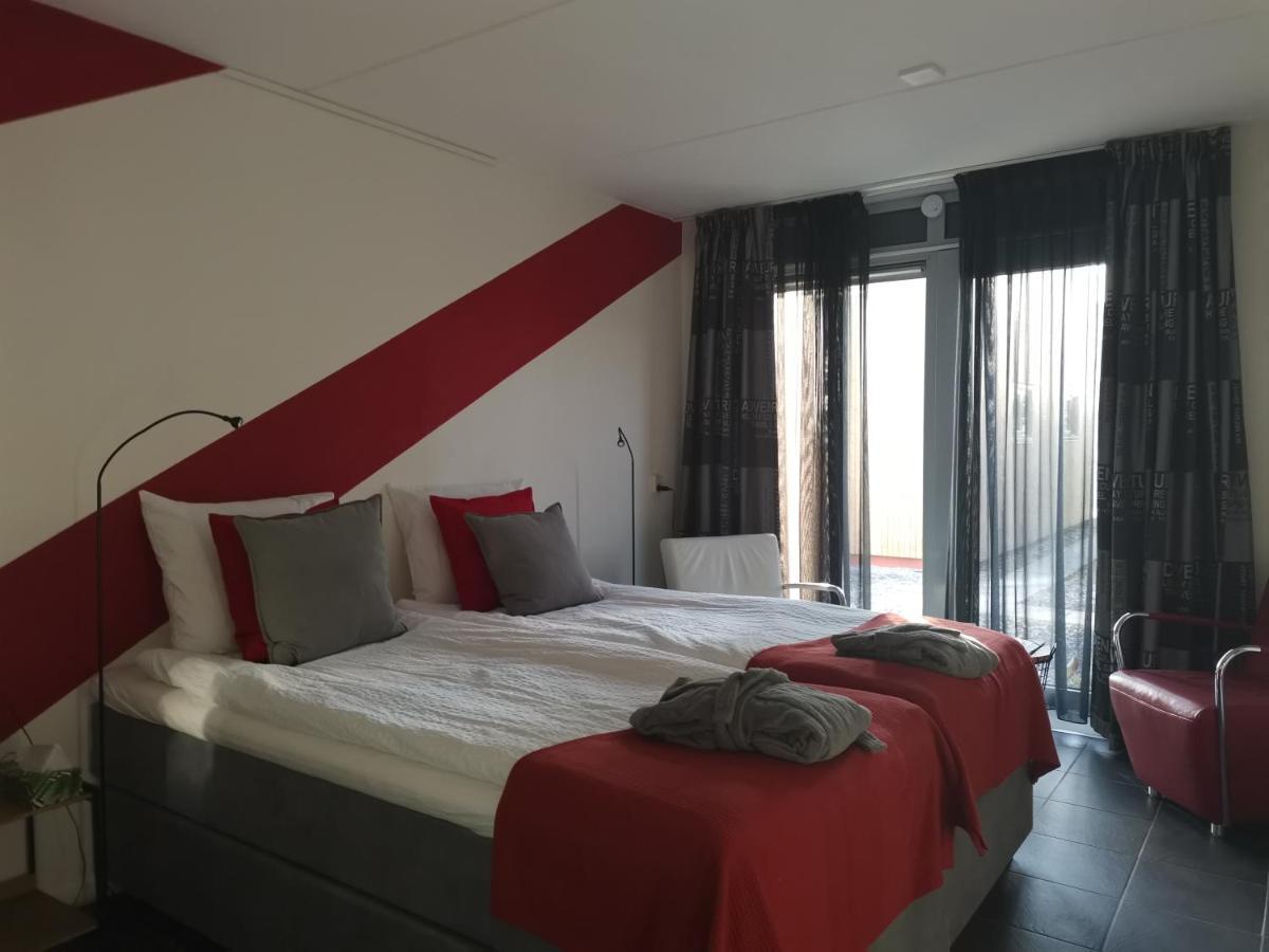 B&B Bovenweg 雷嫩 外观 照片