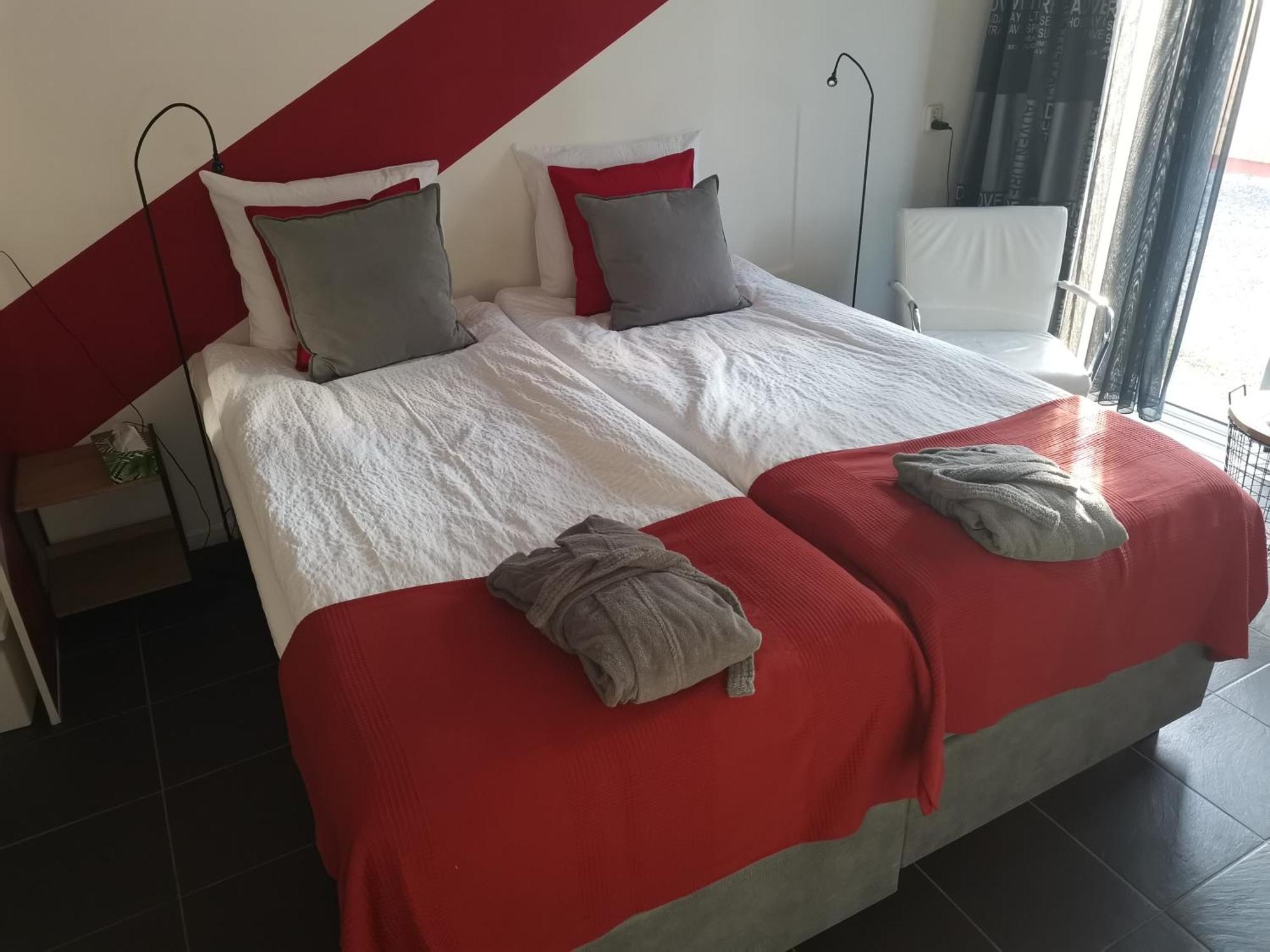 B&B Bovenweg 雷嫩 客房 照片