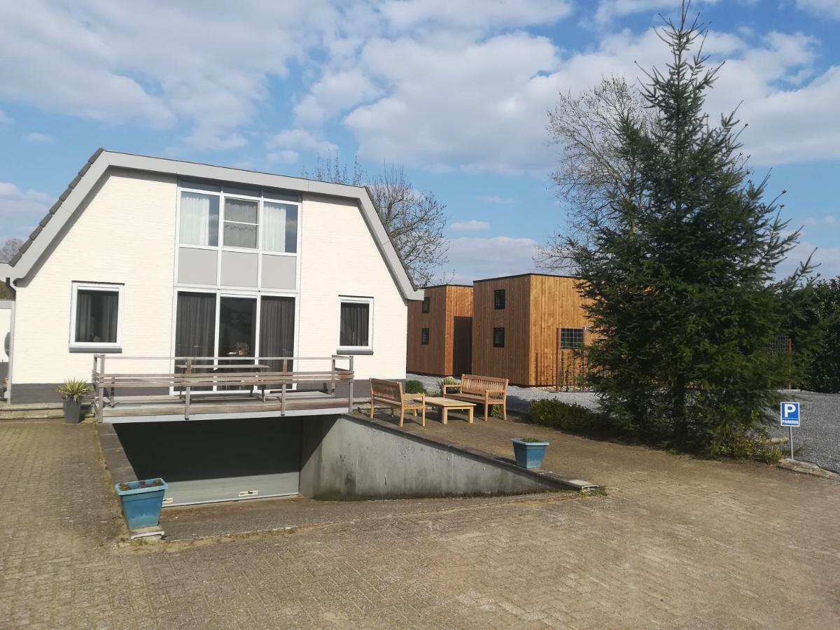 B&B Bovenweg 雷嫩 外观 照片